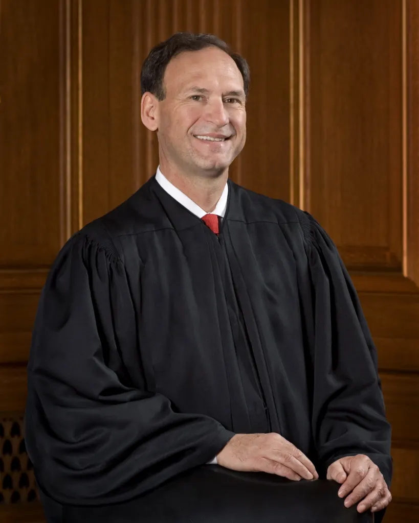 Official portrait of Justice Samuel Alito in his black judicial robe